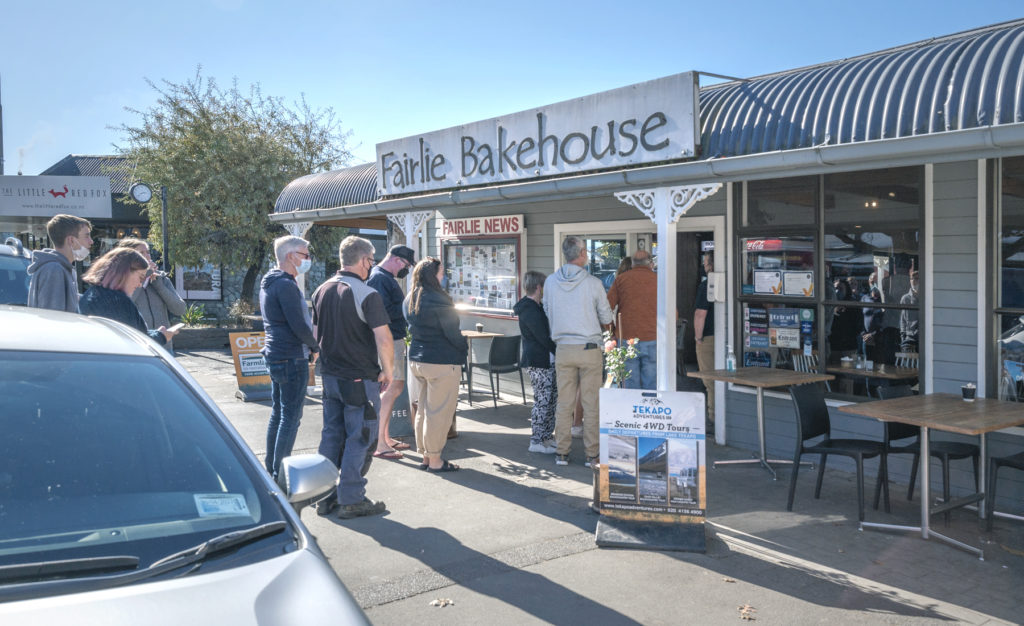 Tekapo/Twizel 蒂卡波特威澤爾美食推薦 Fairlie Bakehouse 肉派店