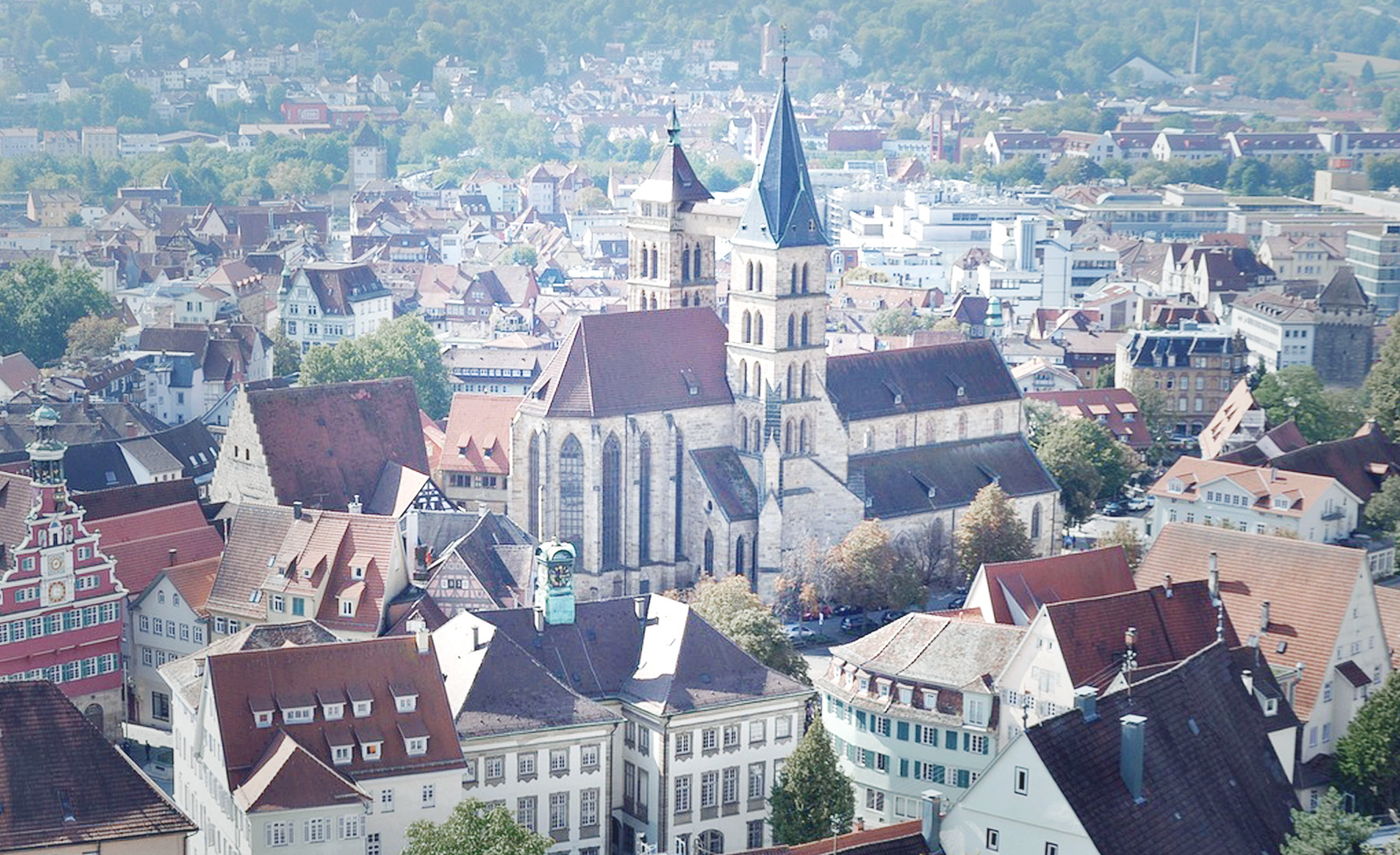 德國 Stuttgart（斯圖加特）鄰近古鎮 Esslingen am Neckar（埃斯林根），Stadtkirche St. Dionys 教堂